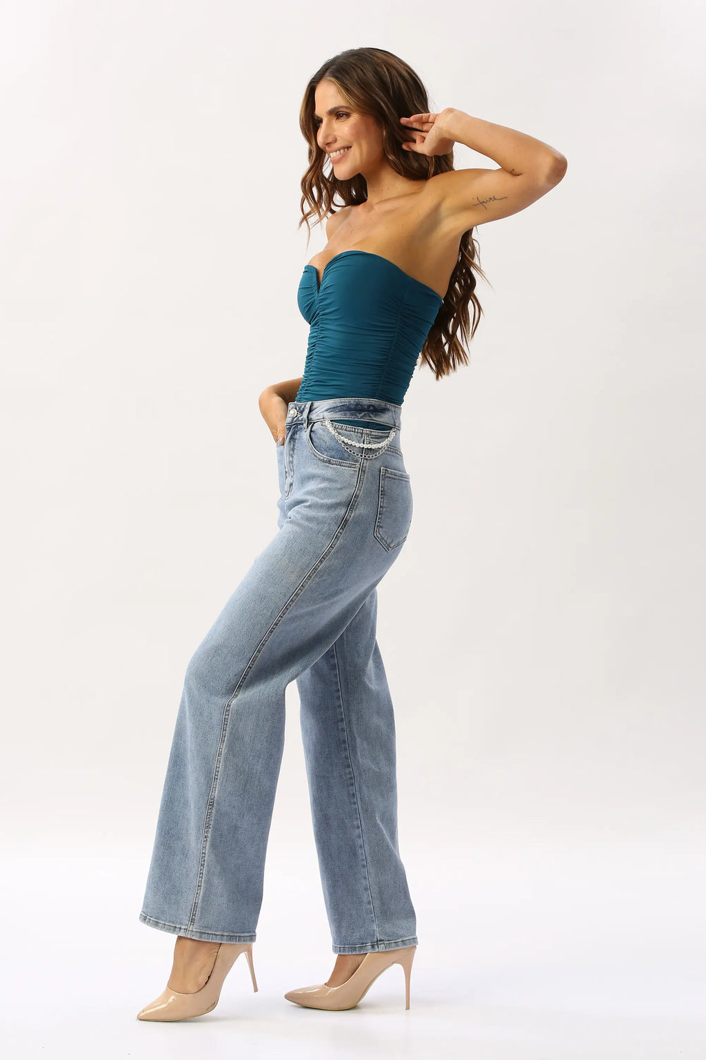 Body Strapless V