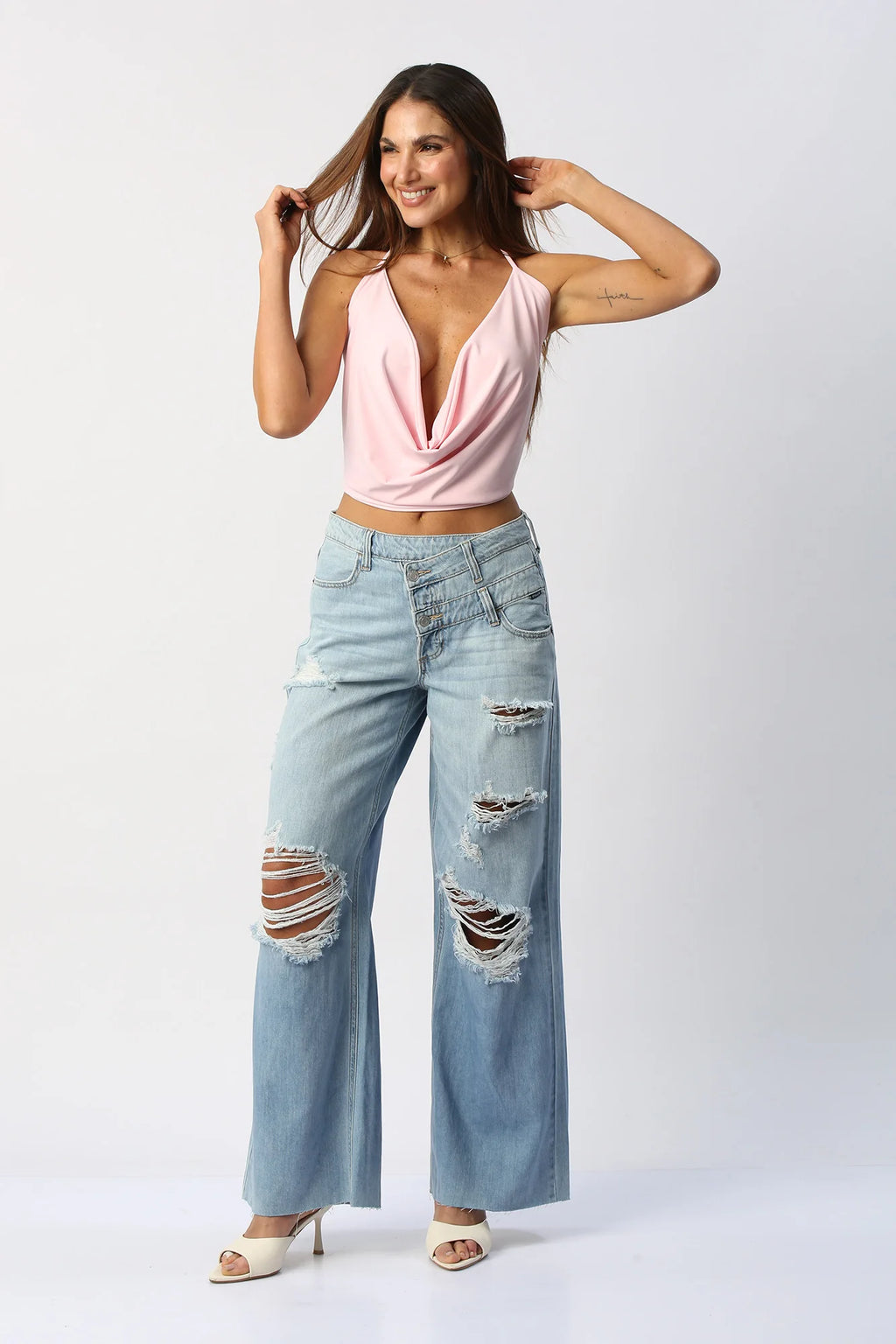 Blusa Escote Caído Con Espalda Abierta