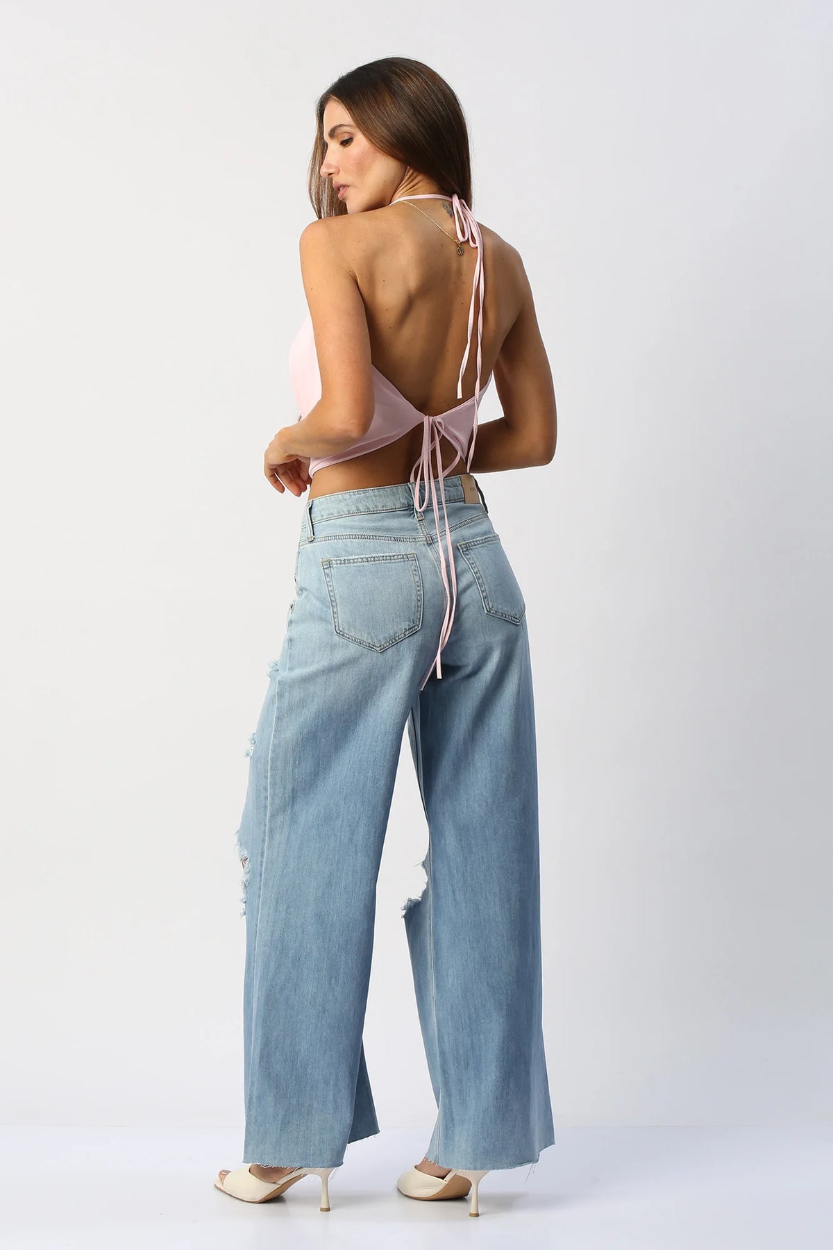 Blusa Escote Caído Con Espalda Abierta