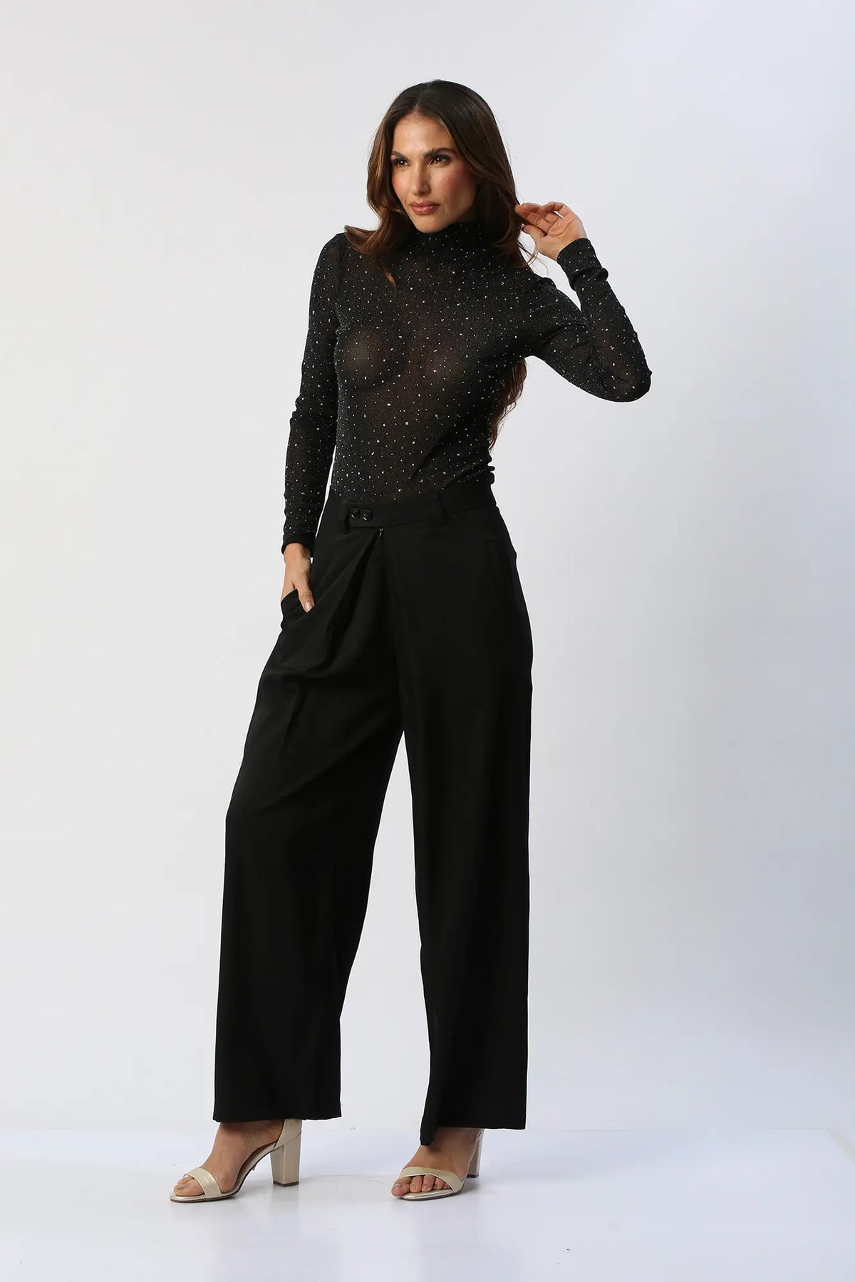 Pantalon Tipo Palazzo Tiro Medio Con Silueta Amplia
