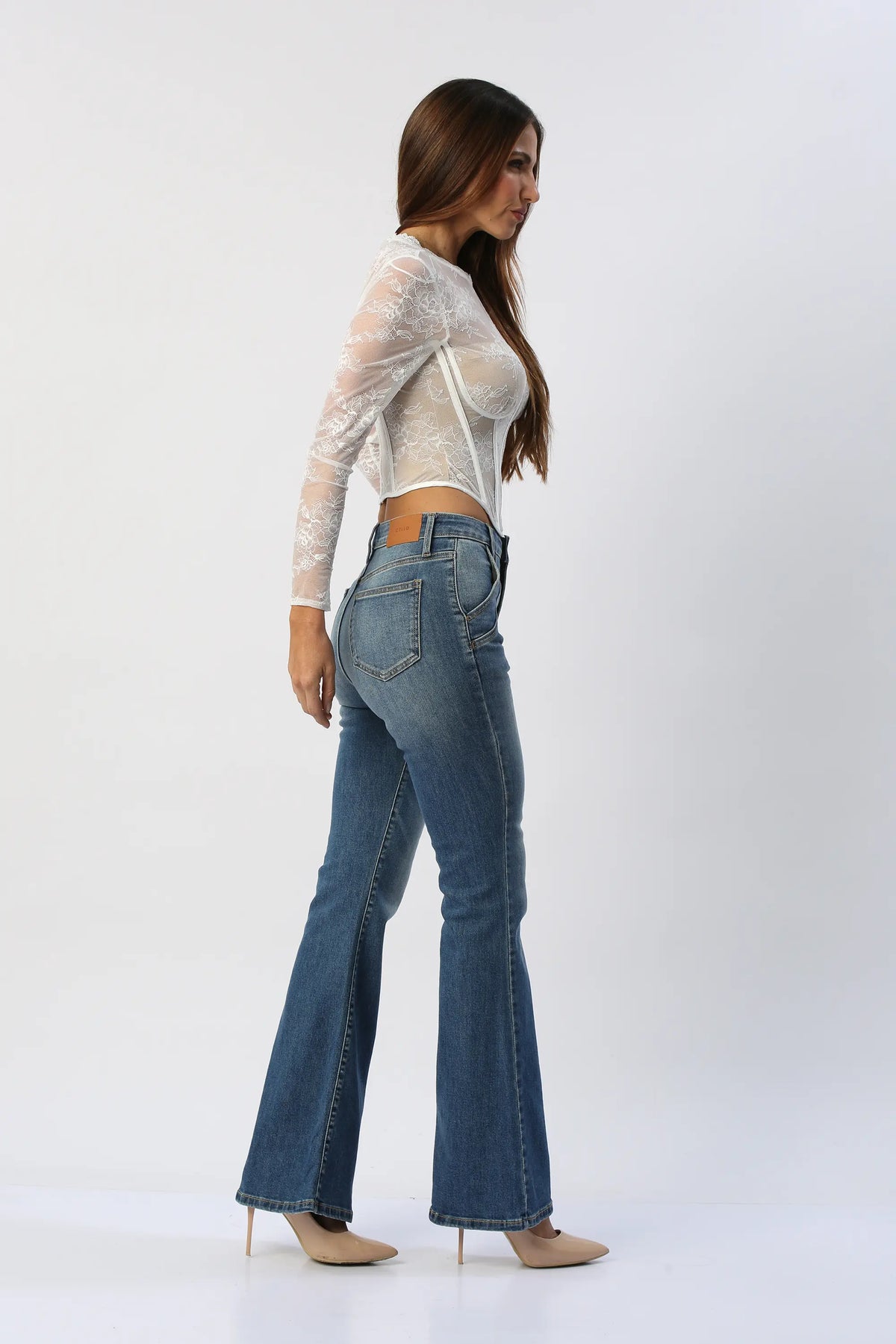 Jean Flare Tiro Alto Costura Doble En Bolsillos CELLO