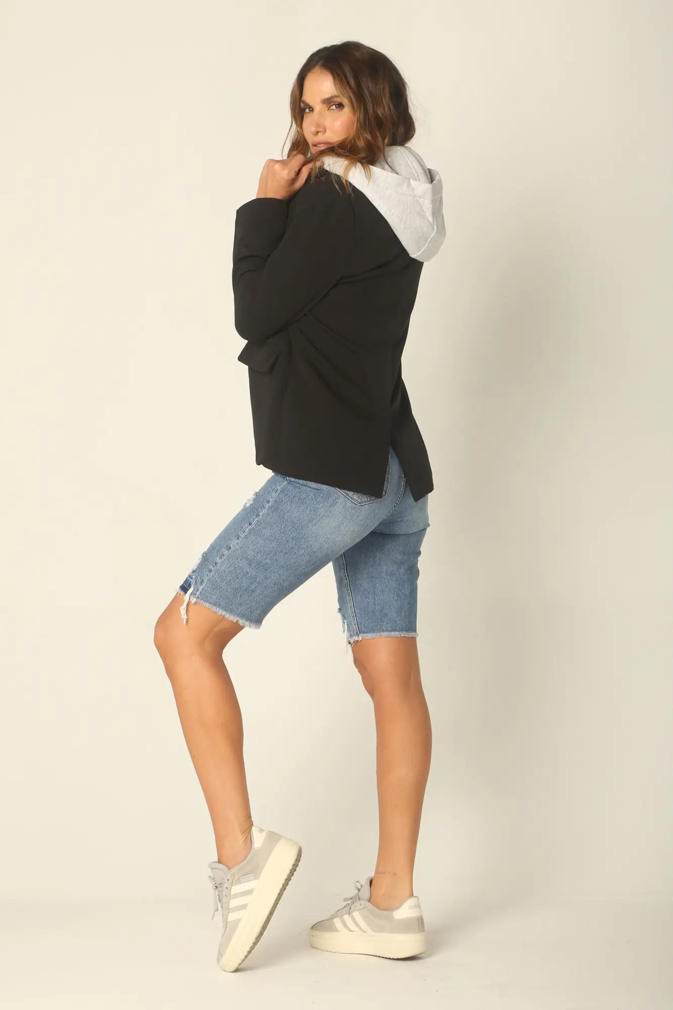 Blazer con Capucha de ANWND