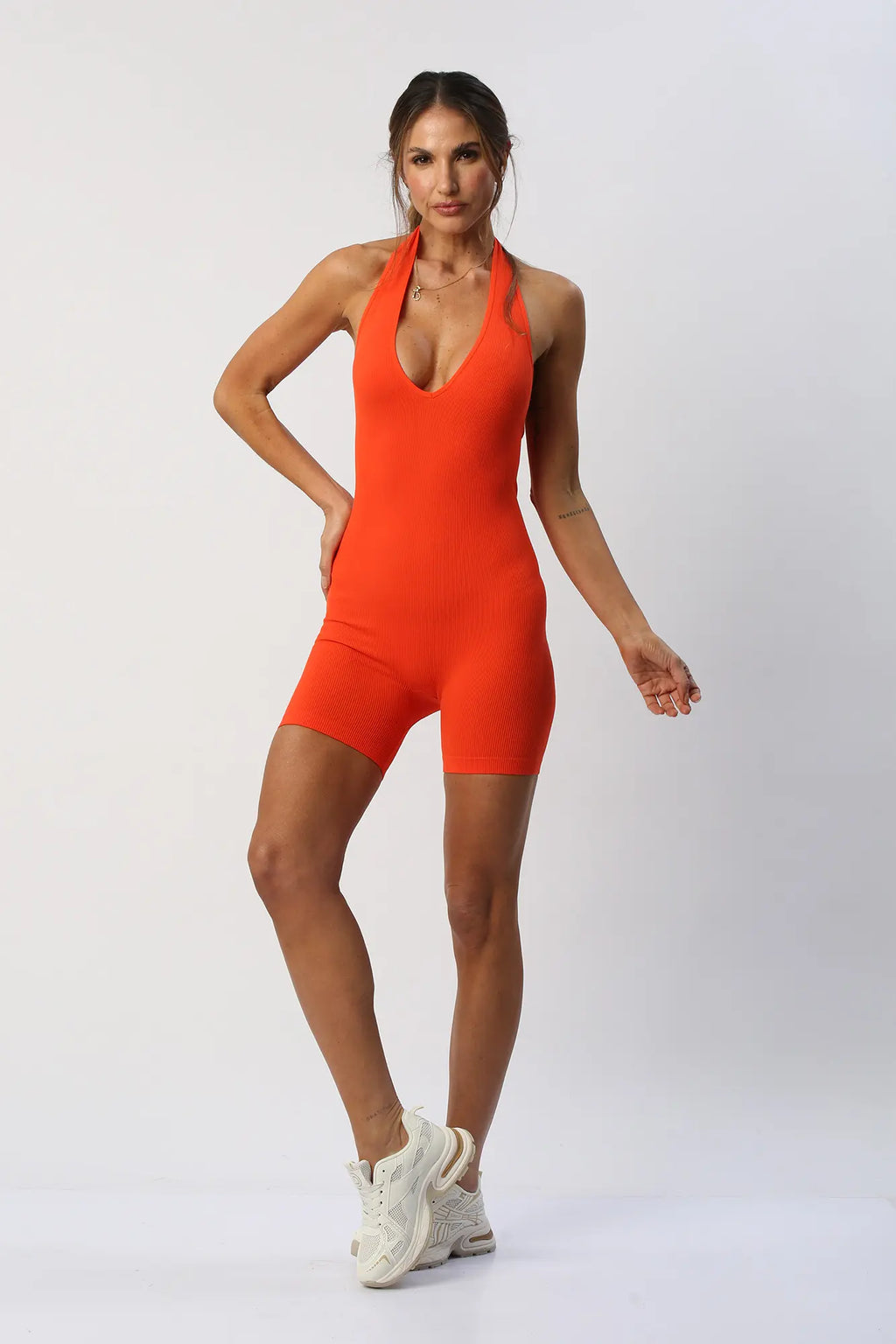 Enterizo Corto Halter En Tela Rib