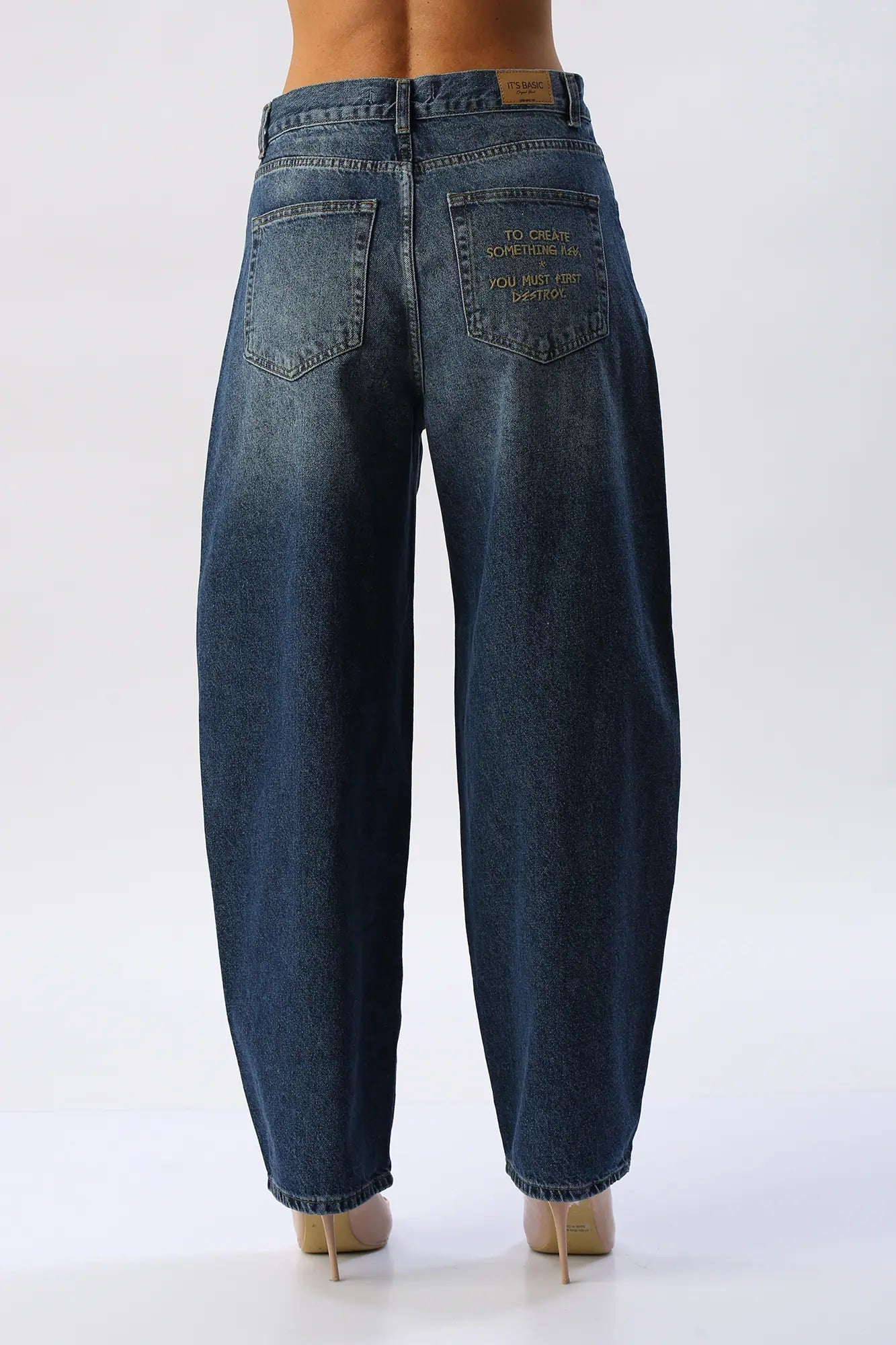 Jean Baggy Letras IT´S BASIC