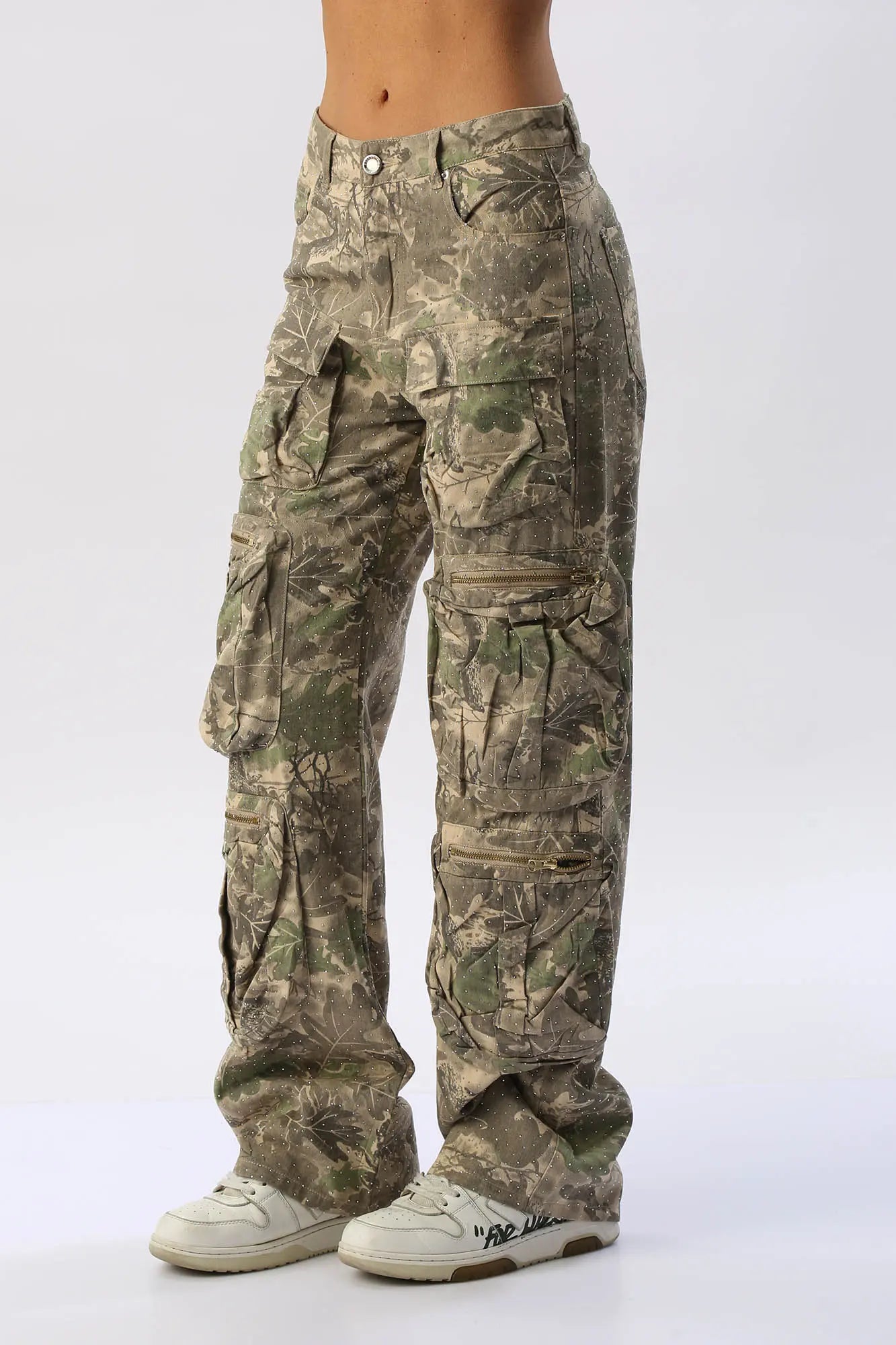 Pantalón Cargo Camuflado Con Brillos SEE SEE