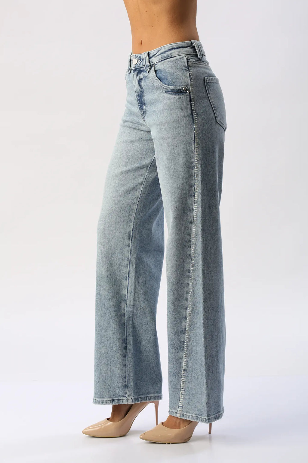 Jean Wide Leg Corte Curvo KANCAN