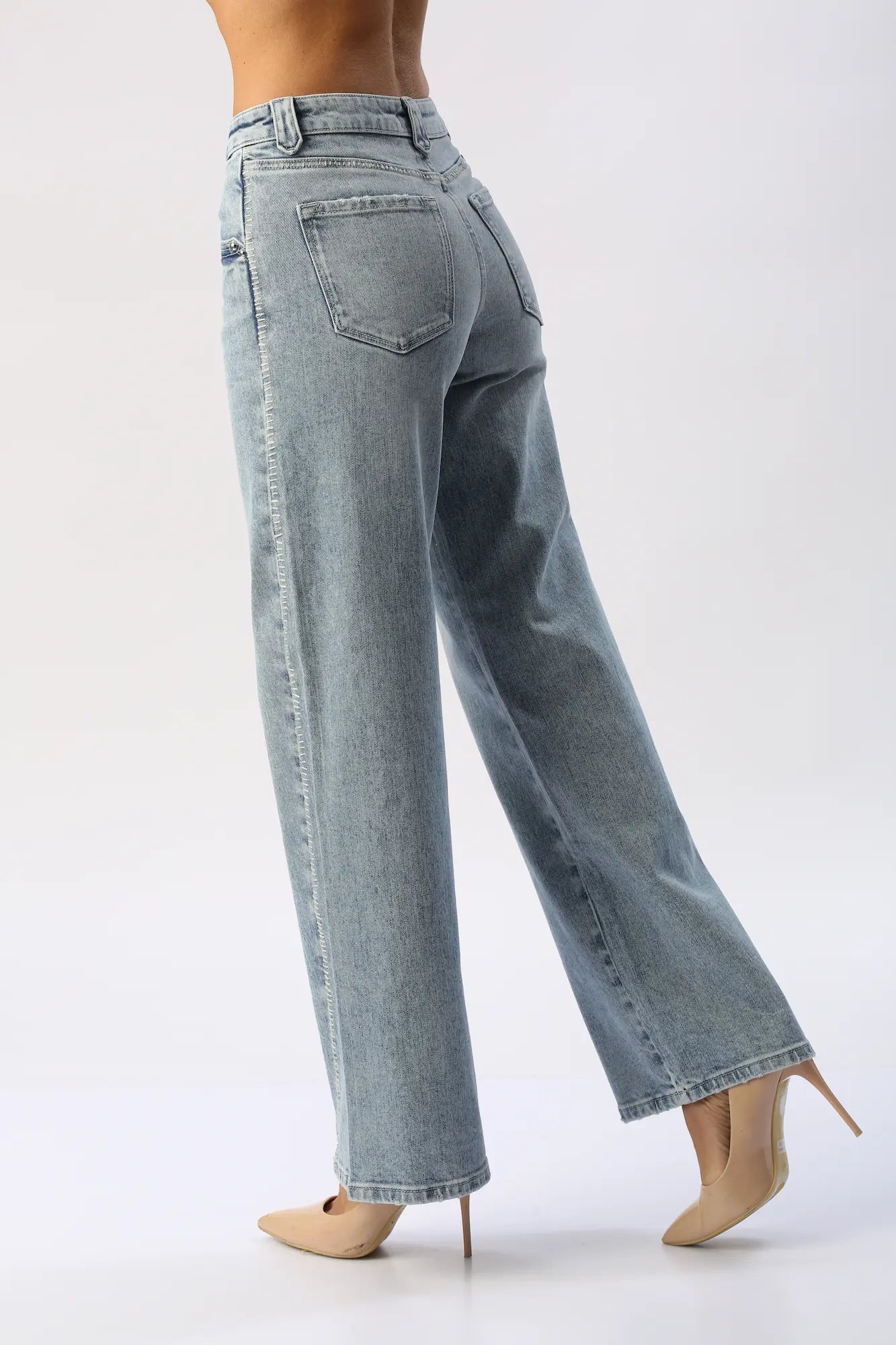 Jean Wide Leg Corte Curvo KANCAN