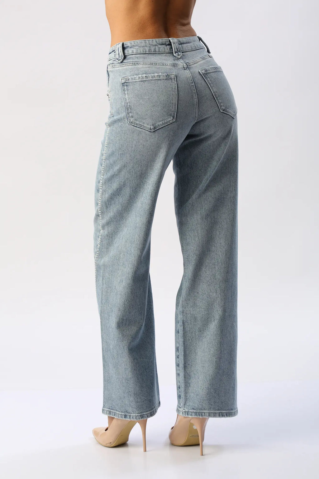 Jean Wide Leg Corte Curvo KANCAN