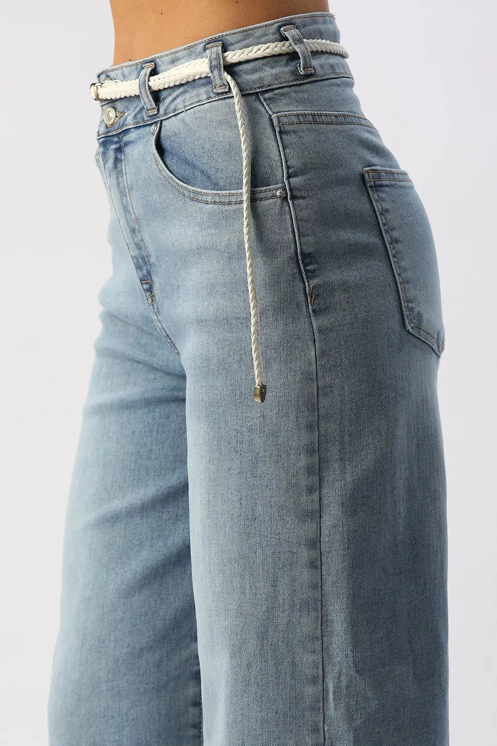 Jean Wide Leg Con Correa I&M