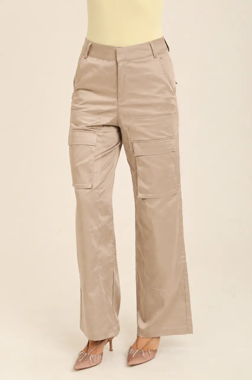 Pantalón Cargo Recto En Satín LA BIJOU