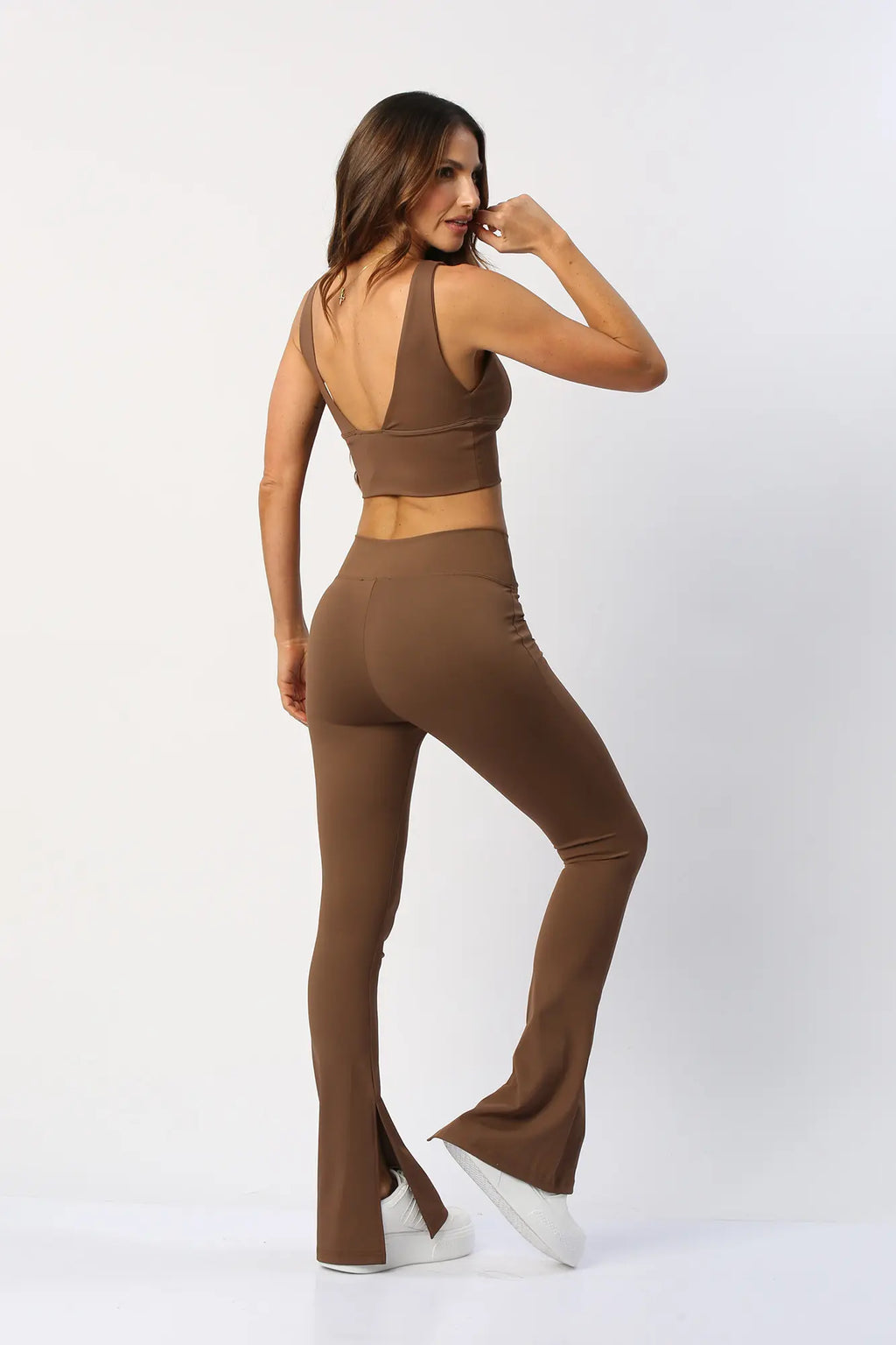 Set Deportivo Crop Top y Leggins Campana Anwnd