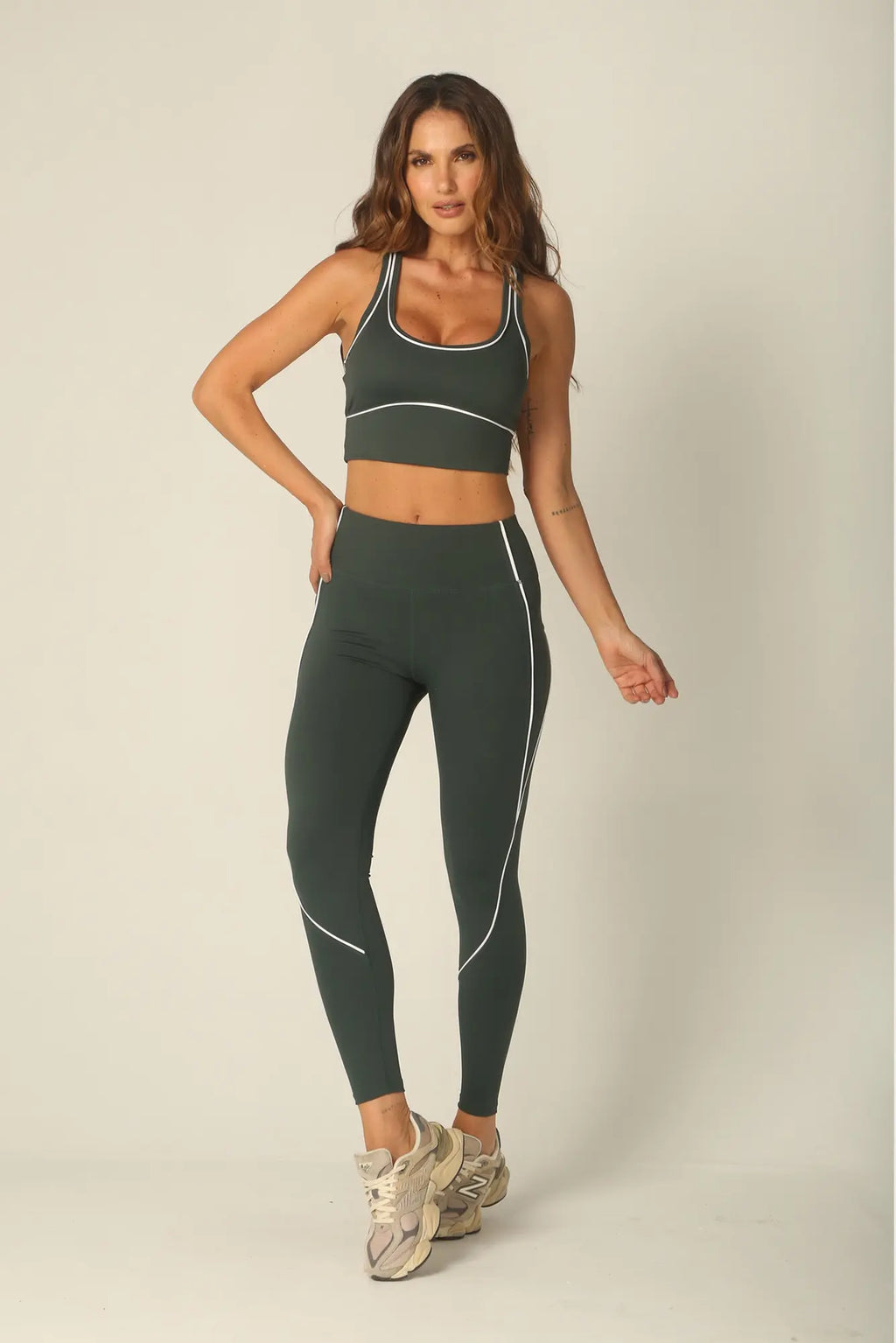 Set Deportivo Top Con Copa y Leggins