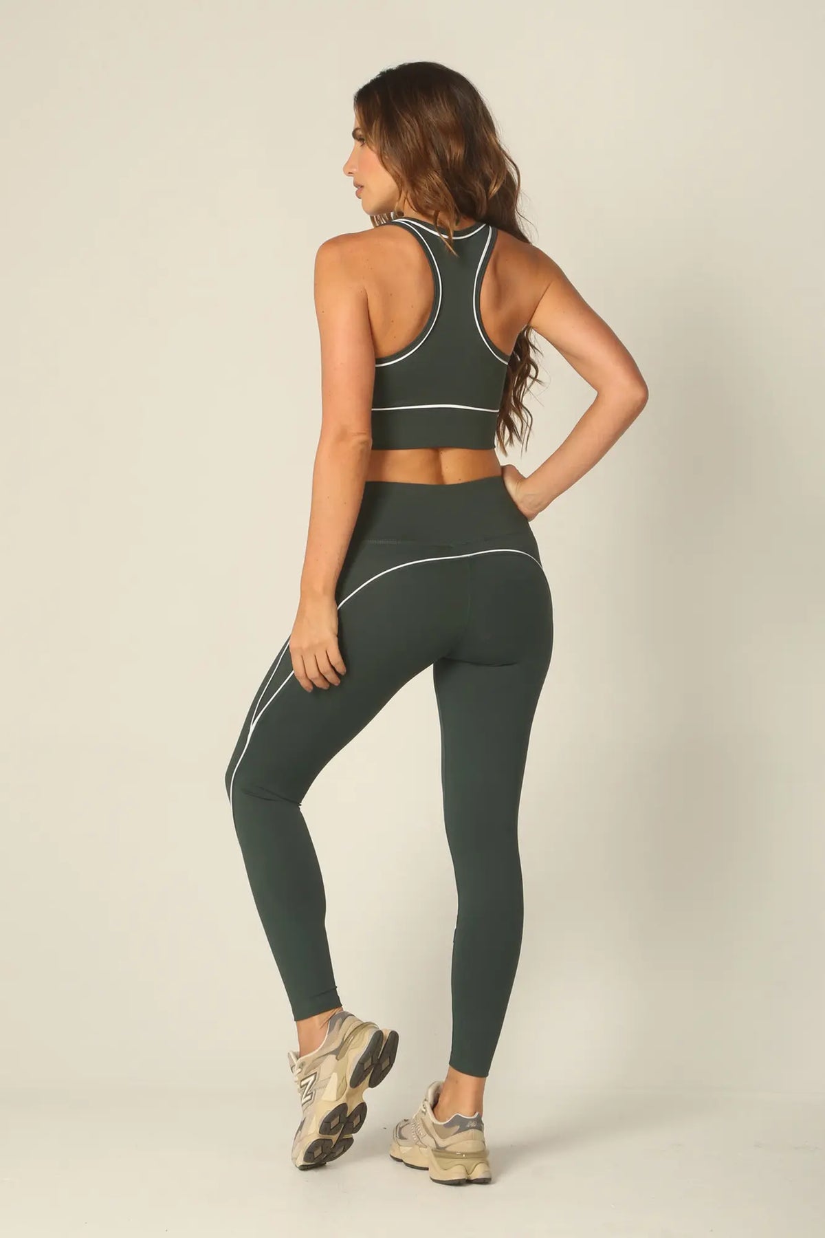 Set Deportivo Top Con Copa y Leggins