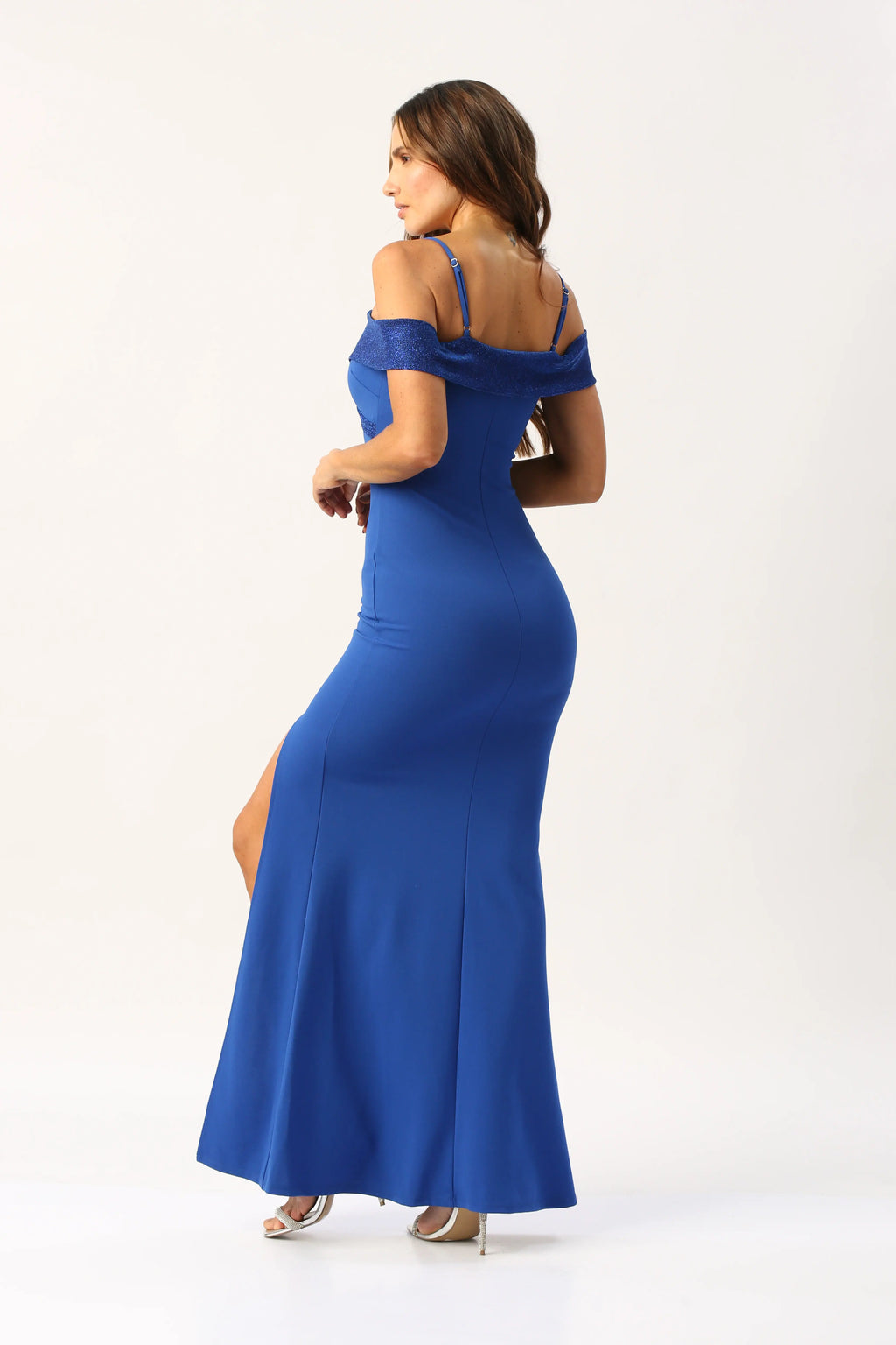 Vestido Largo Ajustado Hombros Descubiertos