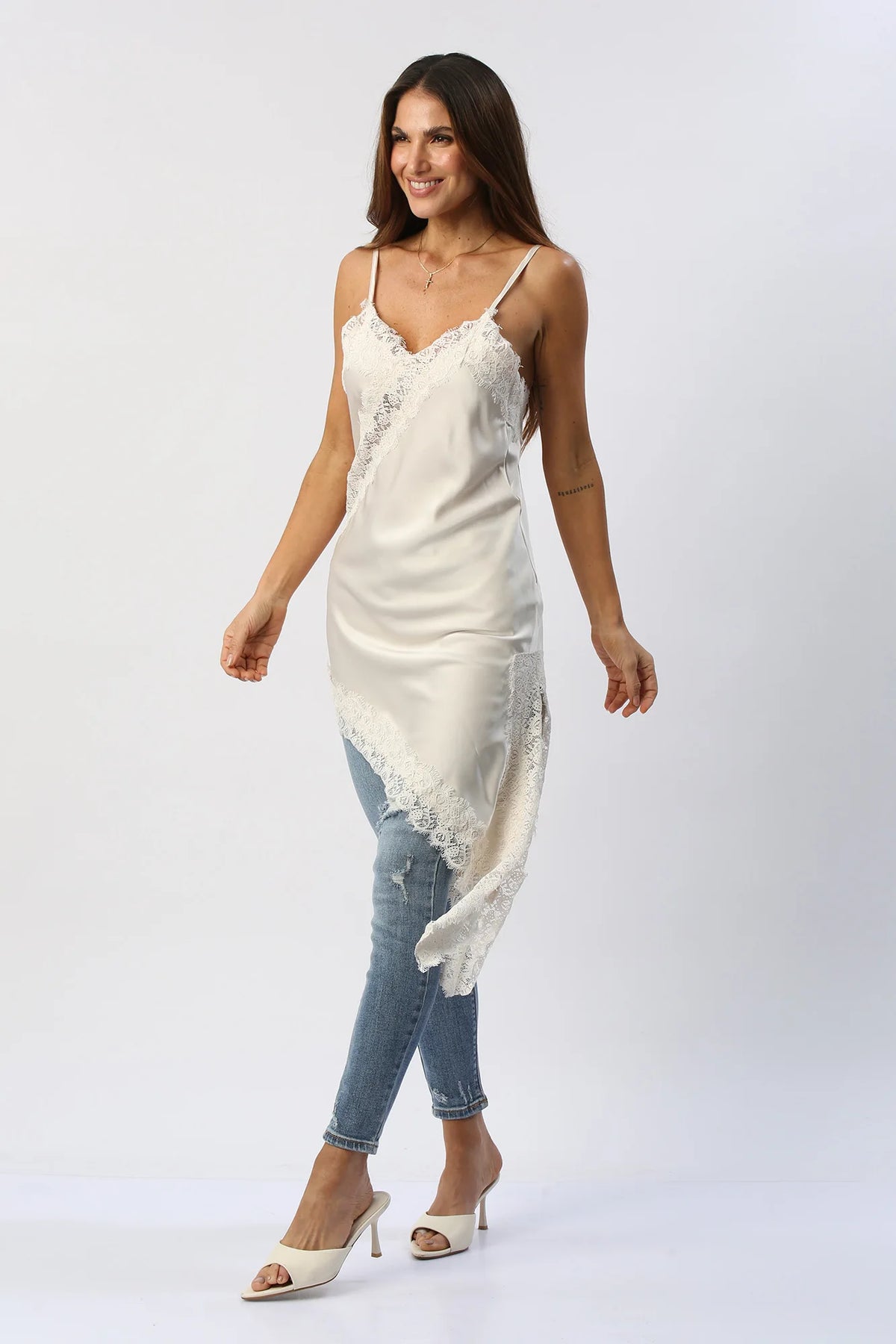 Vestido Lencero En Satín